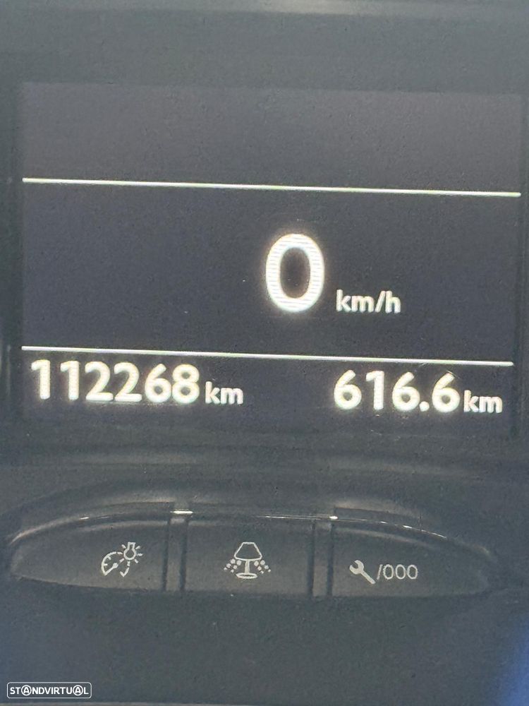 Peugeot 2008 PureTech 82 Allure - 18