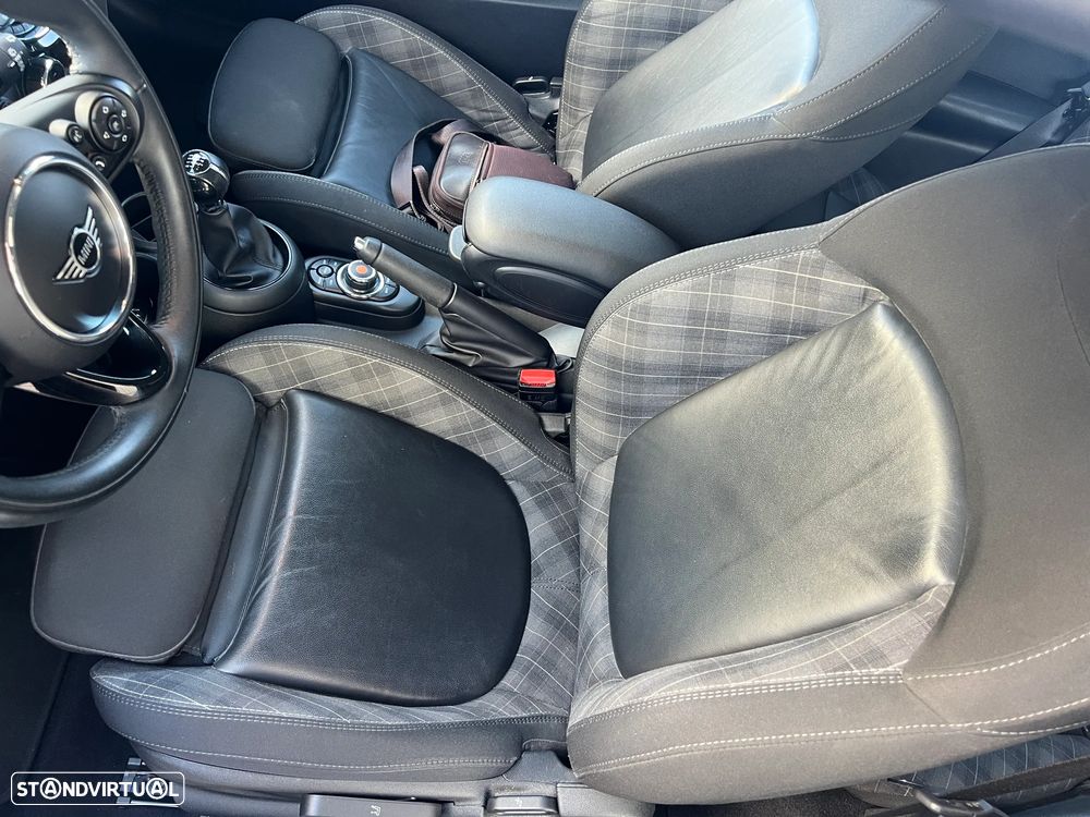 MINI 3 Portas One D - 9