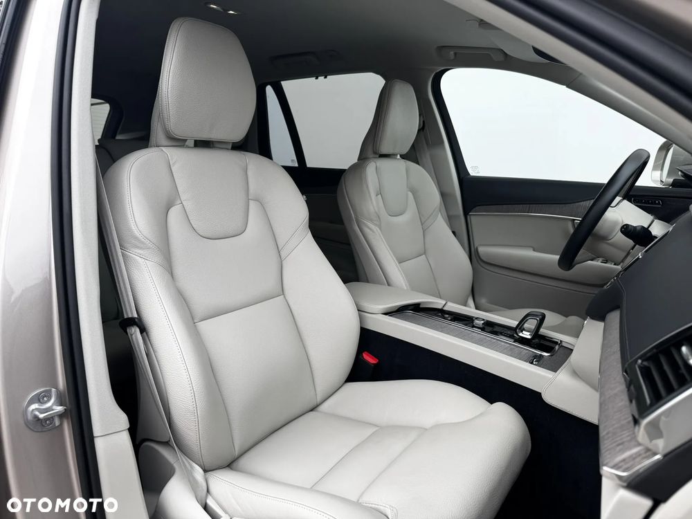 Volvo XC 90 B5 D AWD Plus Bright 7os - 16