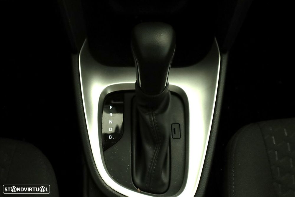 Toyota Yaris Cross 1.5 HDF Comfort - 12