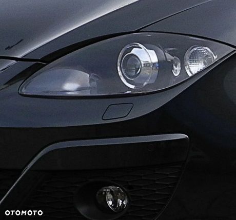 Zaślepka spryskiwacza SEAT ALTEA L / P KOLORY - 1