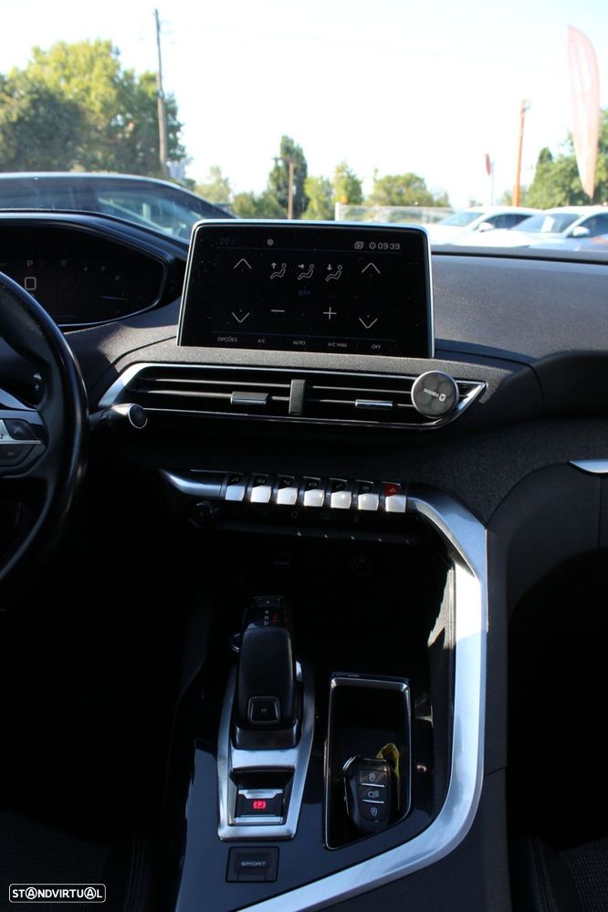 Peugeot 5008 1.6 BlueHDi Allure EAT6 - 8