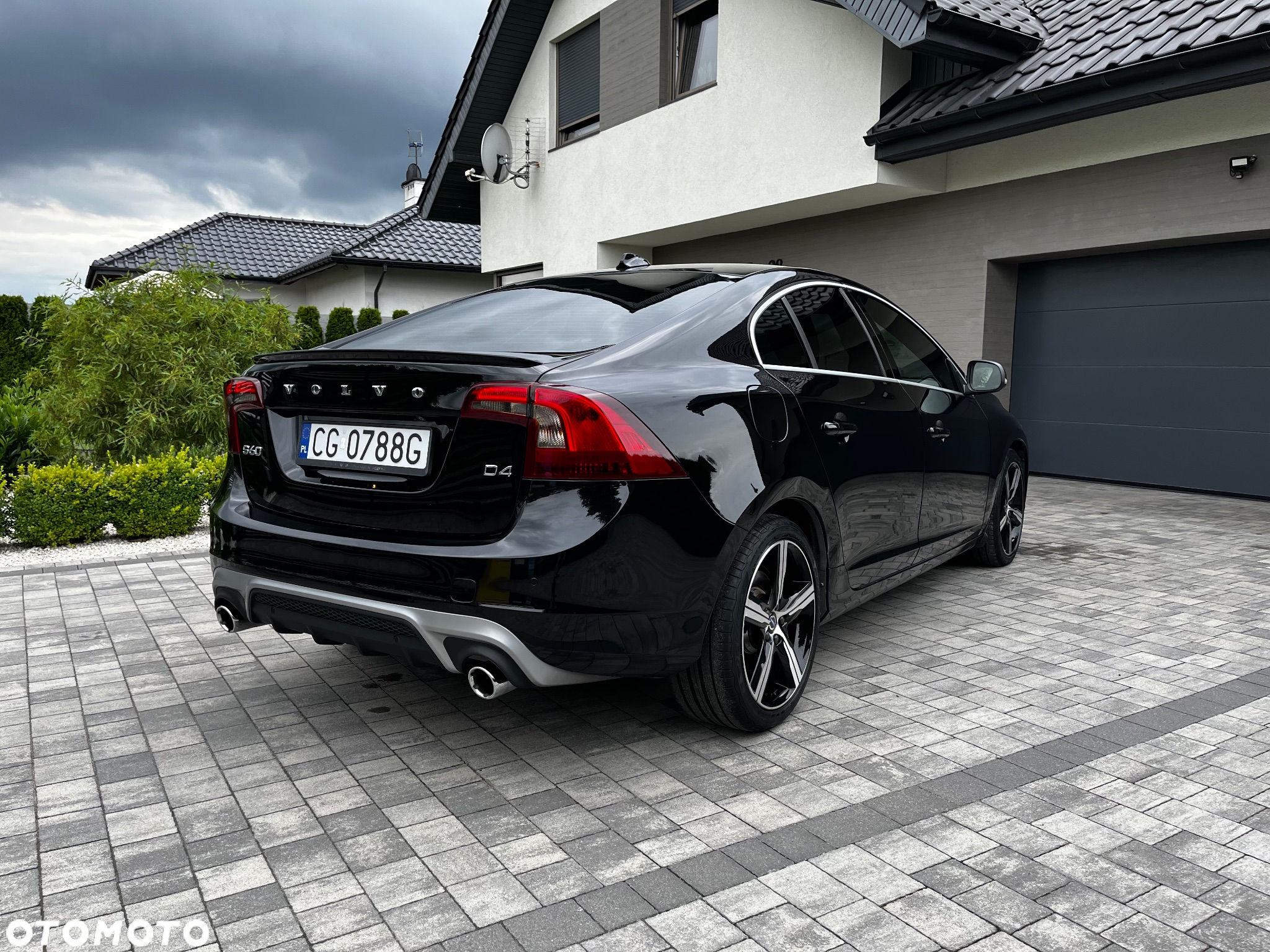 Volvo S60 D4 Drive-E R-Design Momentum - 6