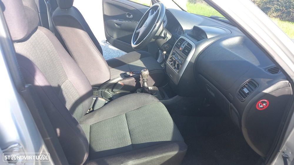 Mitsubishi Carisma SD 1.3 Classic - 3