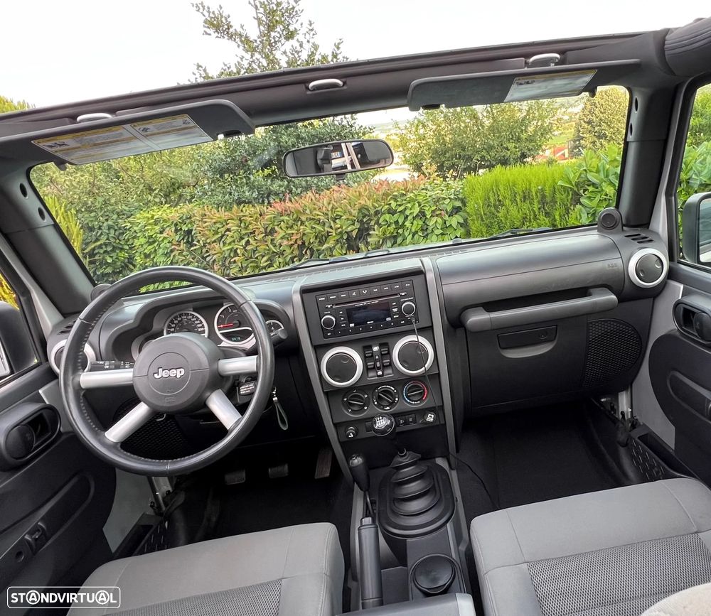 Jeep Wrangler Unlimited 2.8 CRD MTX Sahara Limited - 26