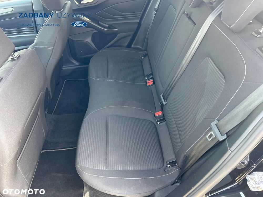 Ford Focus 1.0 EcoBoost Hybrid TITANIUM - 13