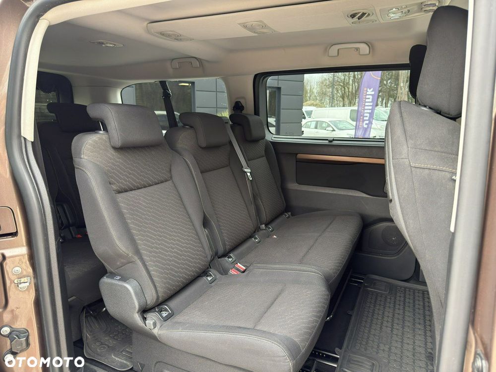 Toyota Proace Verso 2.0 D4-D Long Family - 19