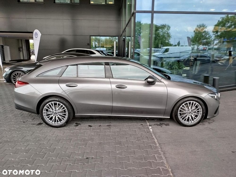 Mercedes-Benz CLA - 5