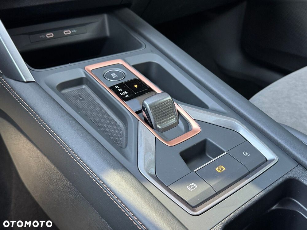 Cupra Formentor 1.5 eTSI mHEV DSG - 30