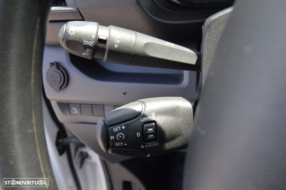 Peugeot Expert 1.5 BlueHDi L2H1 Pro Standard - 21