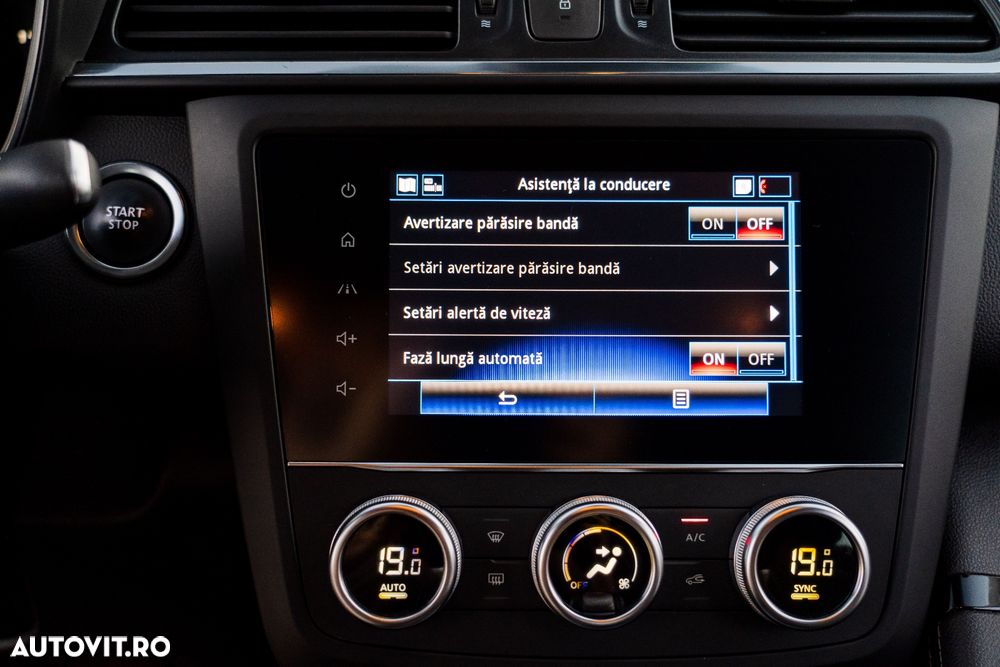 Renault Kadjar BLUE dCi 115 EDC BUSINESS EDITION - 29
