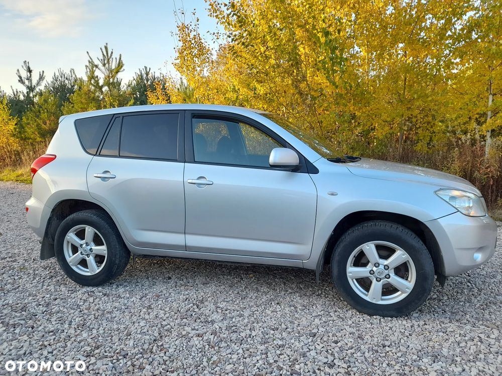Toyota RAV4 2.0 VVT-i Sol - 29