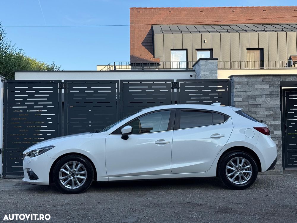 Mazda 3 SKYACTIV-G 120 Exclusive-Line - 28