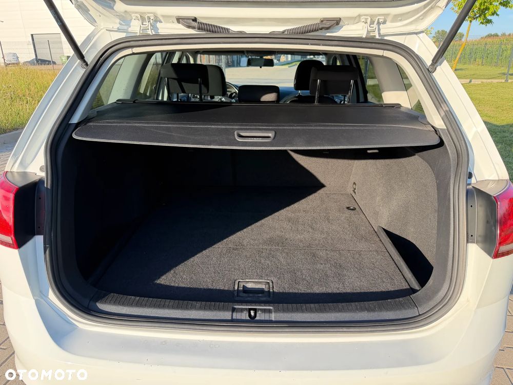 Volkswagen Golf Variant 1.6 TDI BMT Comfortline - 22