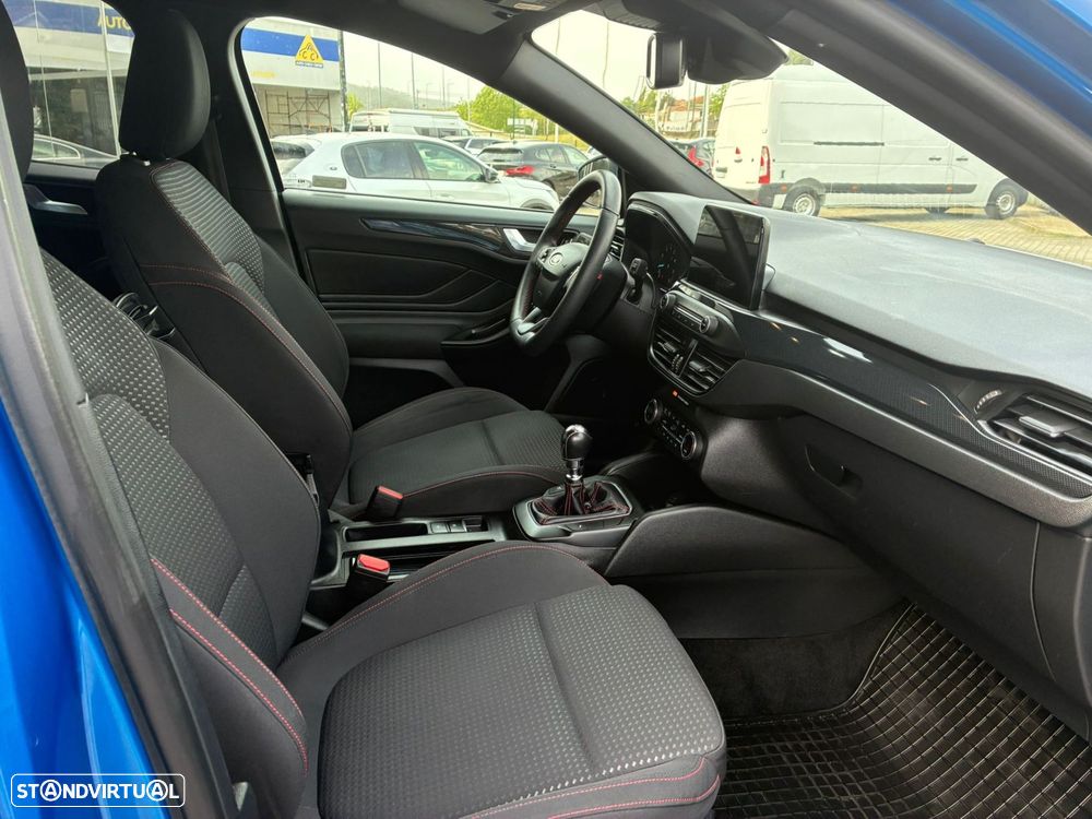 Ford Focus - 14