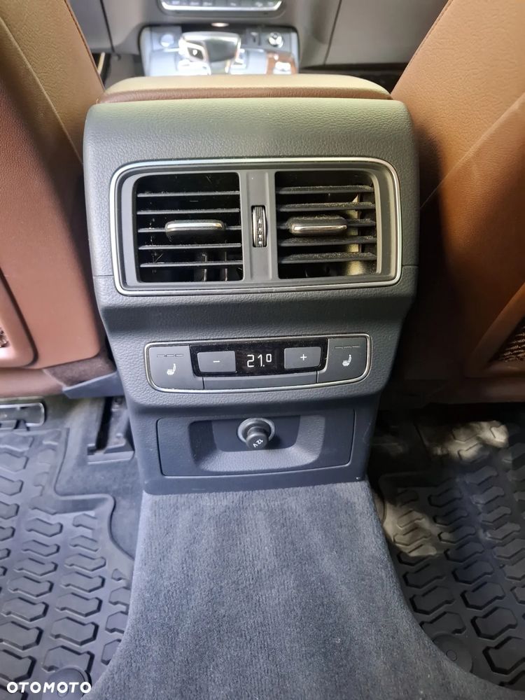 Audi Q5 2.0 TFSI Quattro S tronic design - 13