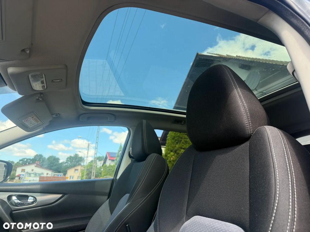 Nissan Qashqai 1.5 dCi DCT TEKNA - 11