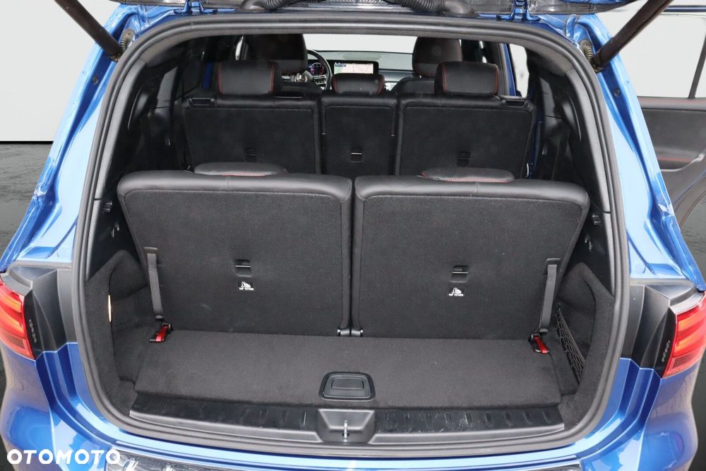 Mercedes-Benz GLB - 19
