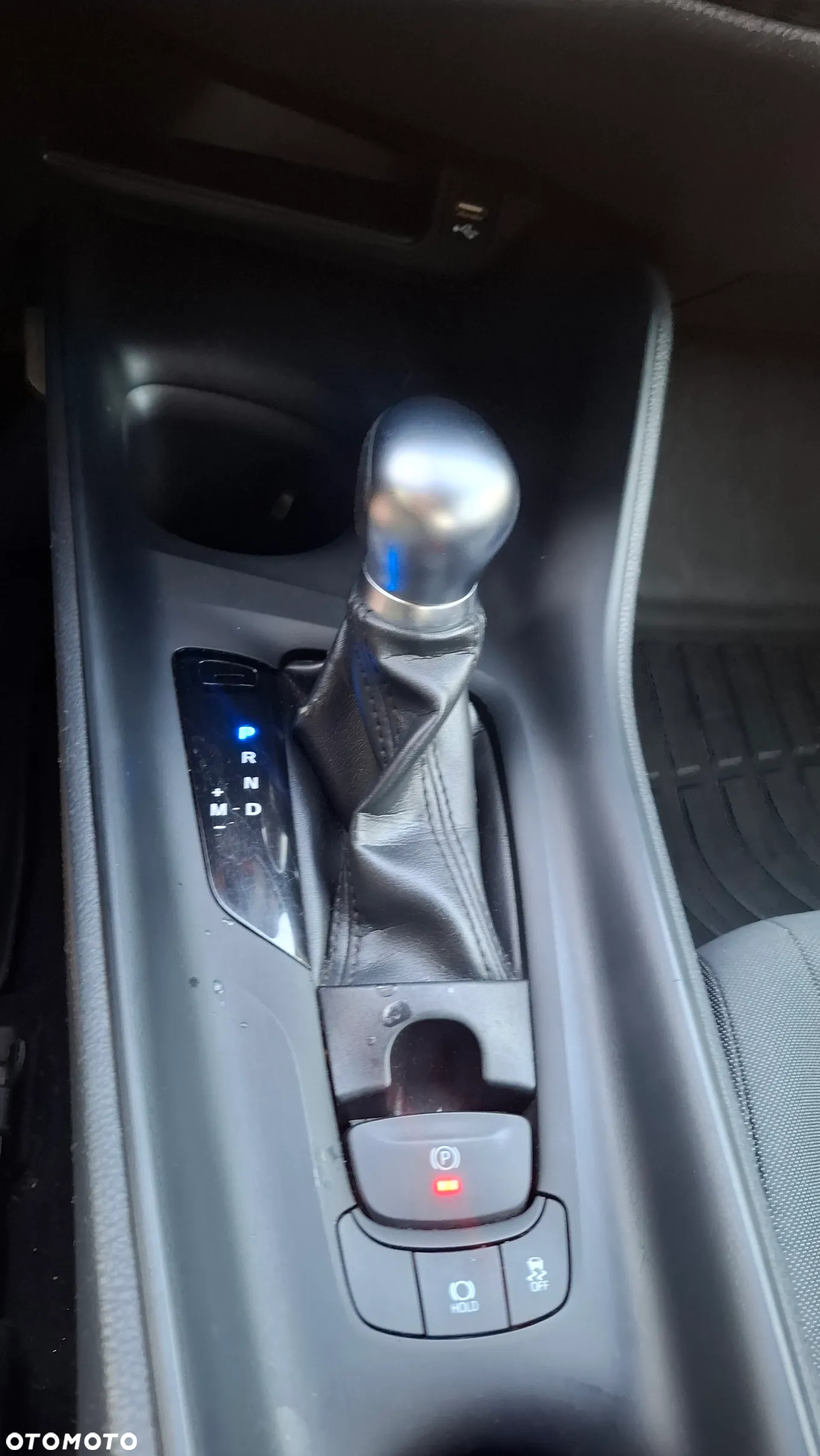 Toyota RAV4 - 14