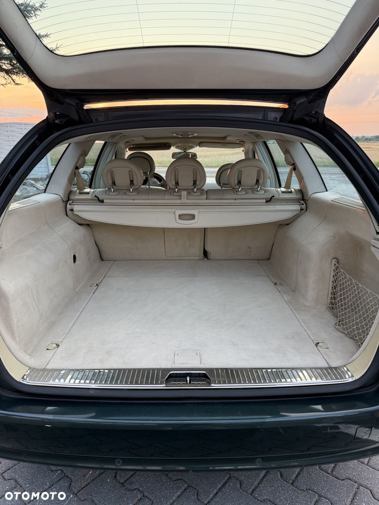 Mercedes-Benz Klasa E 320 CDI T Avantgarde - 13