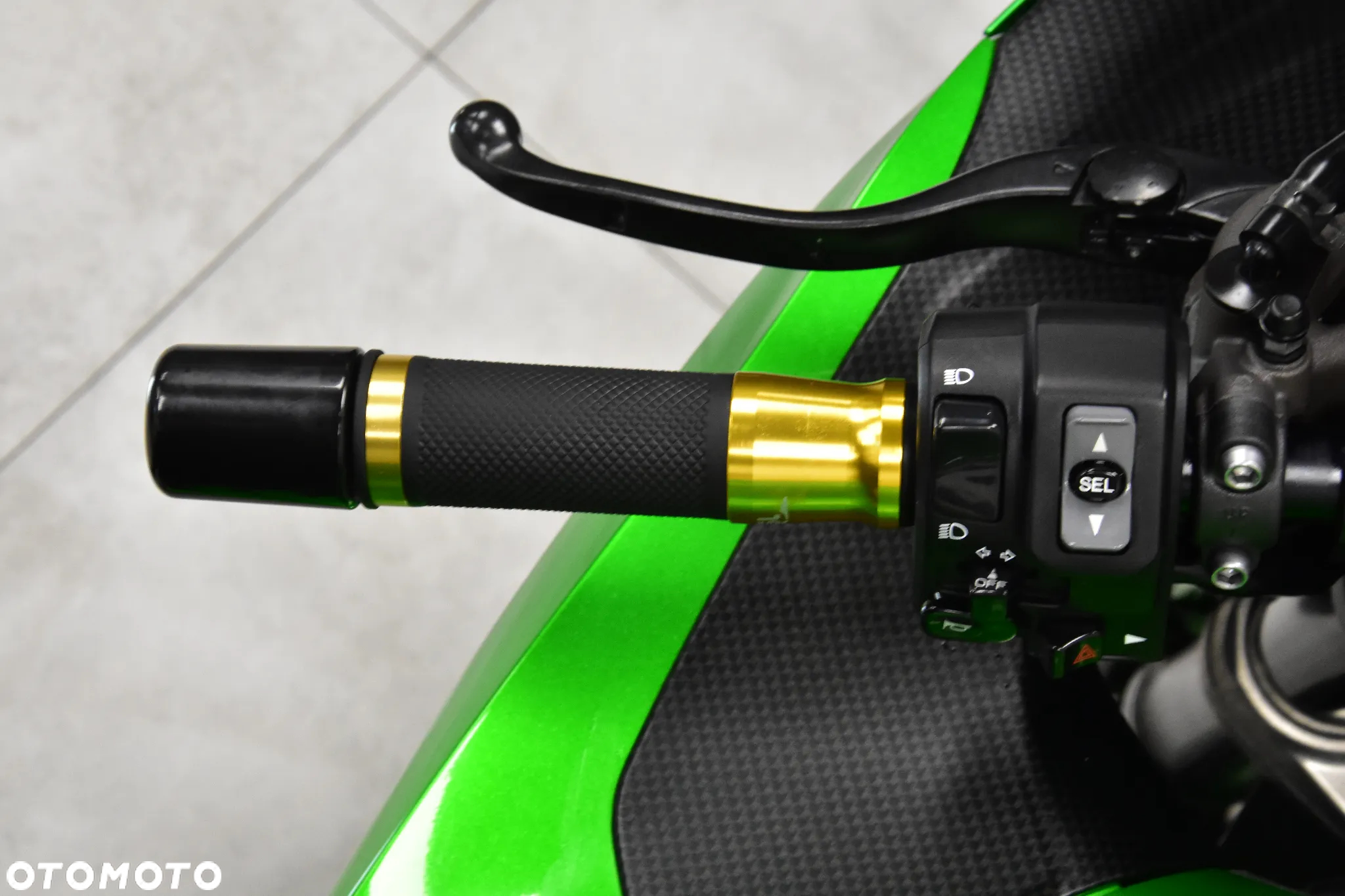 Kawasaki ZZR - 24