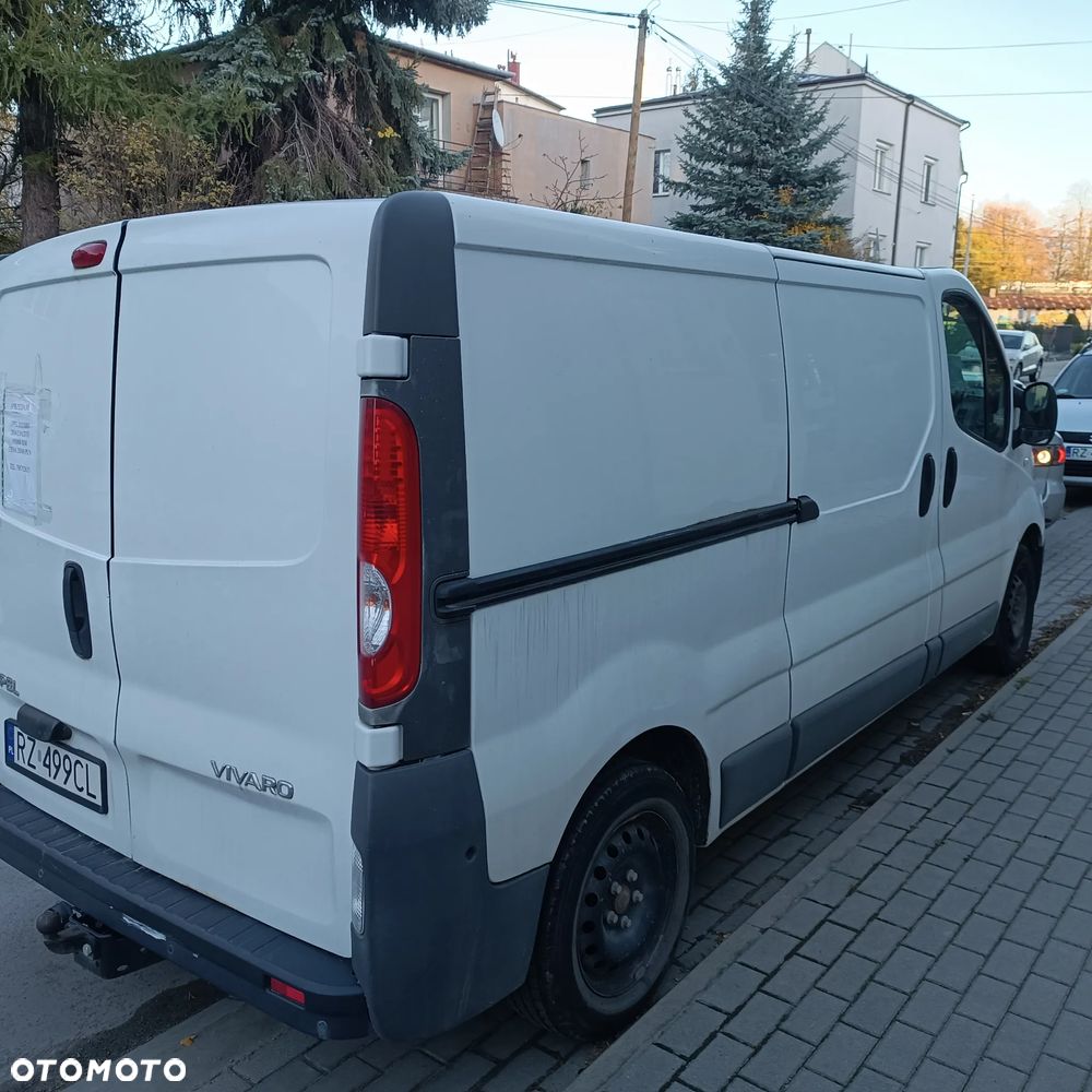 Opel vivaro - 3
