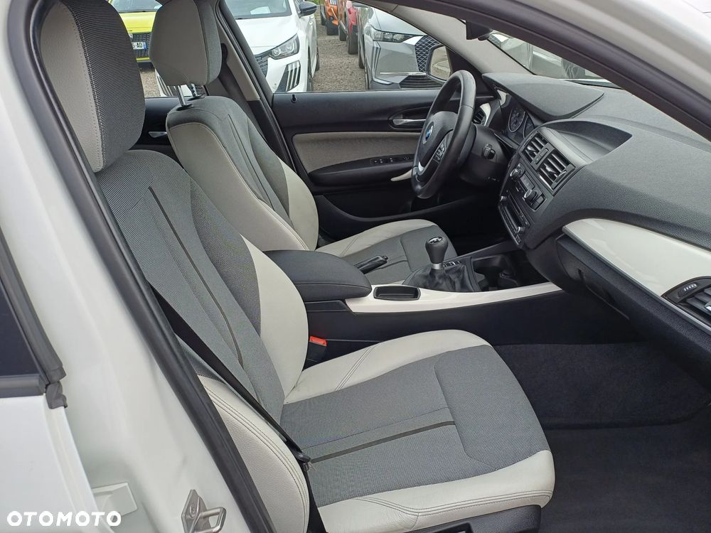 BMW Seria 1 116d EfficientDynamics Edition Sport Line - 11