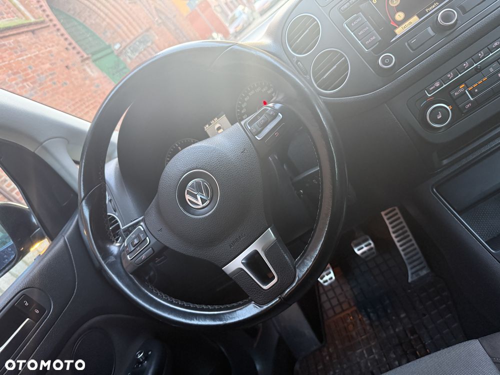 Volkswagen Golf Plus 1.6 TDI Comfortline - 12