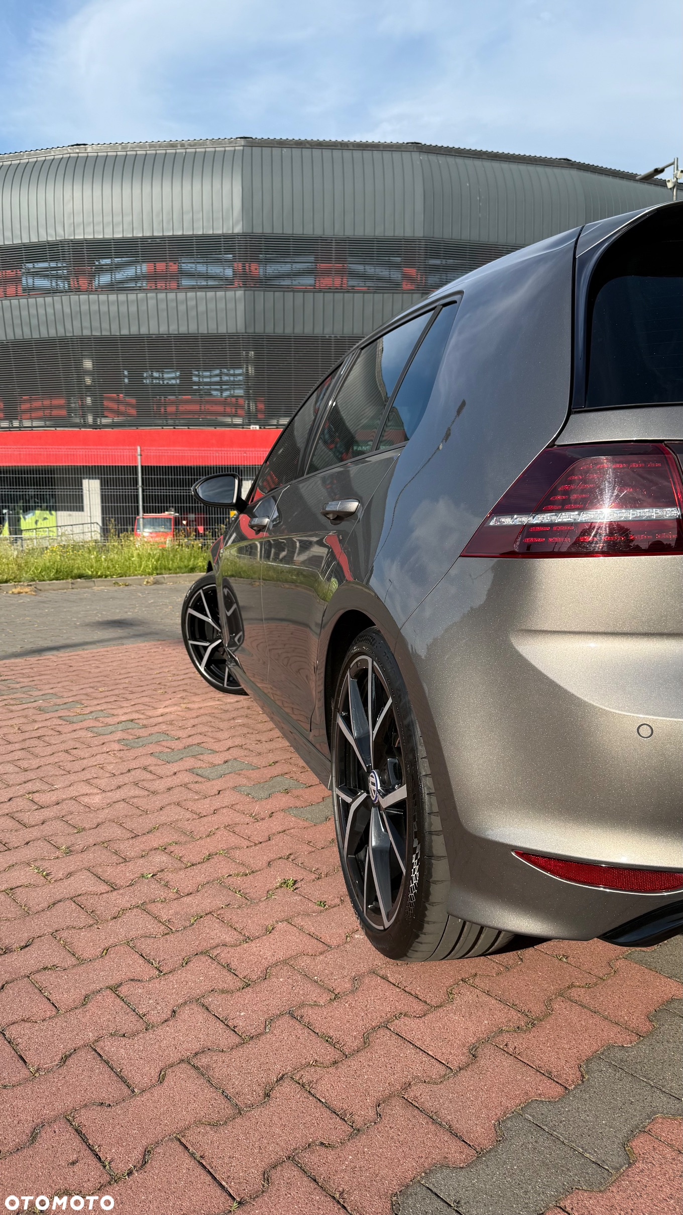 Volkswagen Golf VII 2.0 TSI BMT 4Mot R DSG - 5