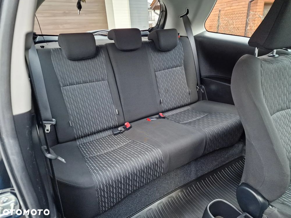 Toyota Yaris 1.33 Active - 22