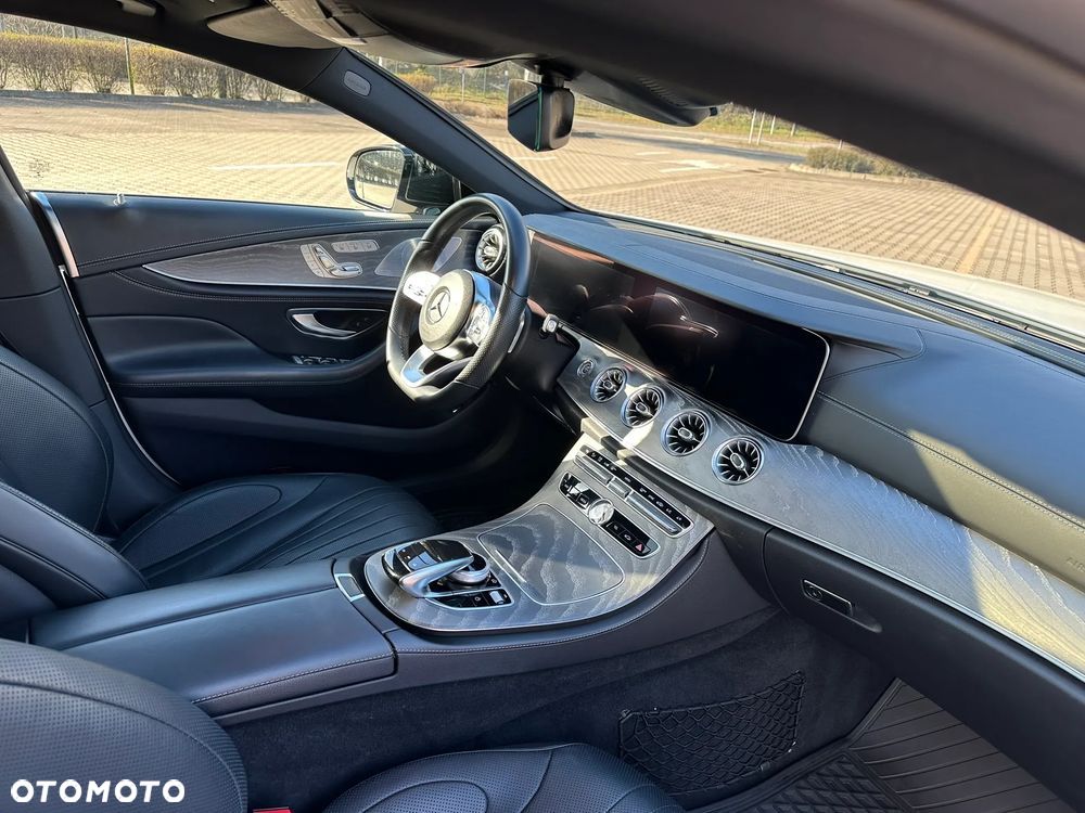 Mercedes-Benz CLS - 17