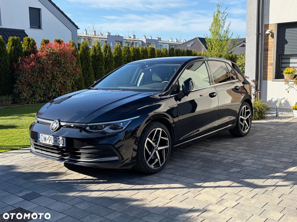 Volkswagen Golf 1.5 eTSI EVO Style DSG - 1