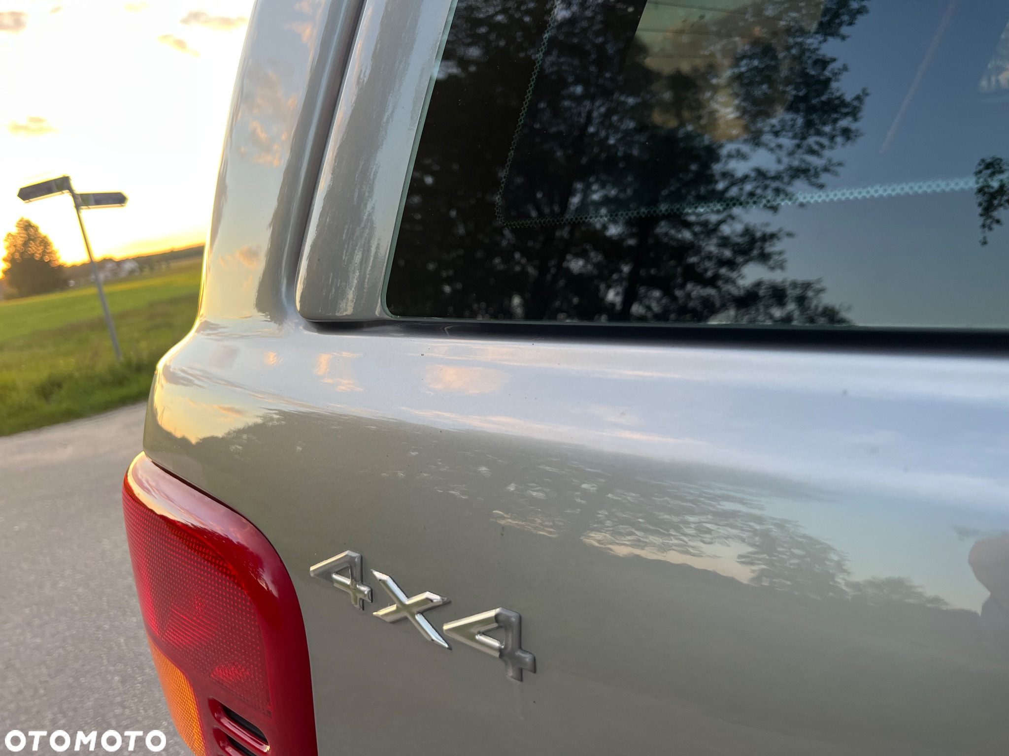 Jeep Grand Cherokee 4.7 Limited - 31
