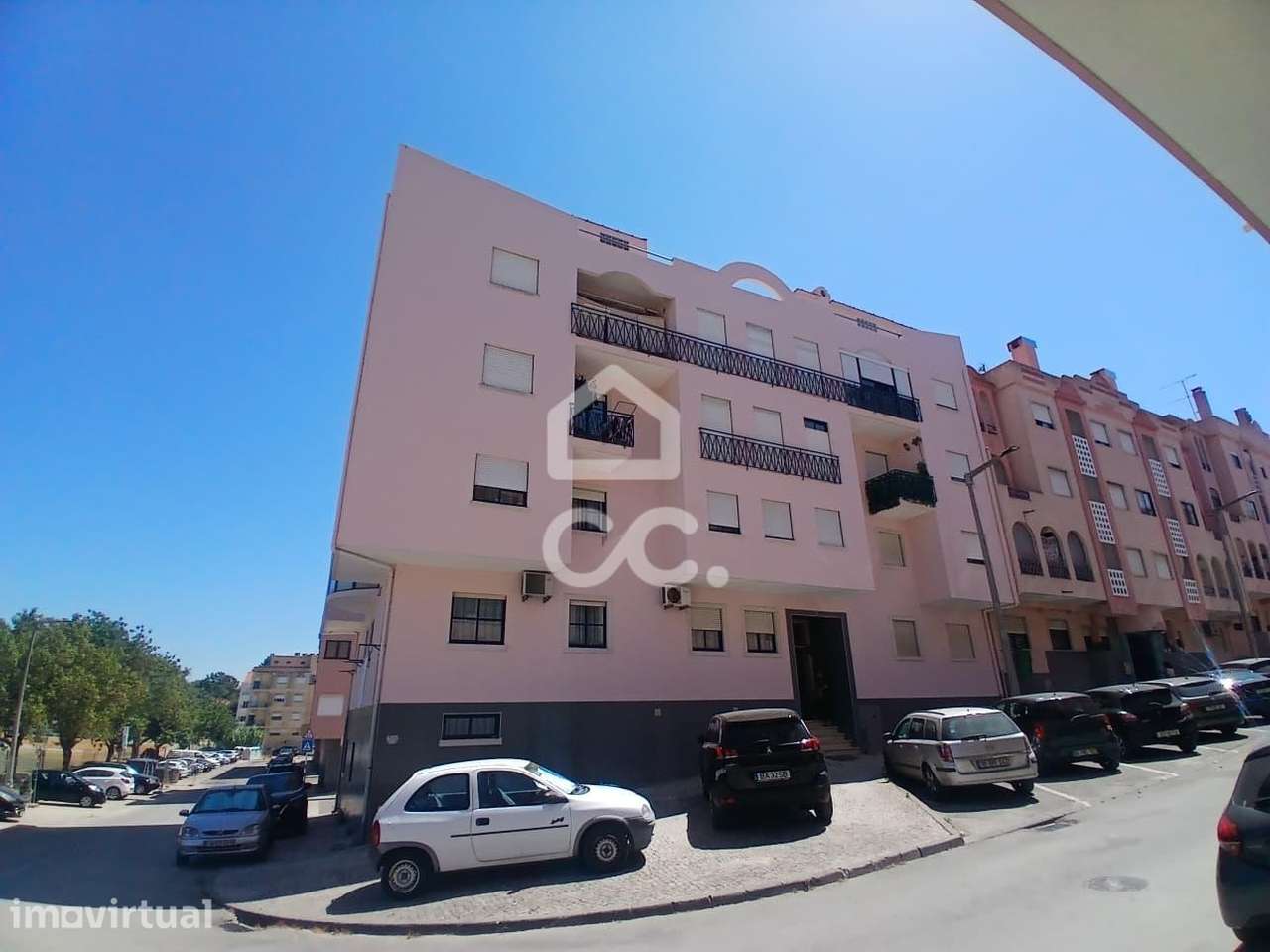 APARTAMENTO T2 PARA VENDA EM CORROIOS - Grande imagem: 2/22