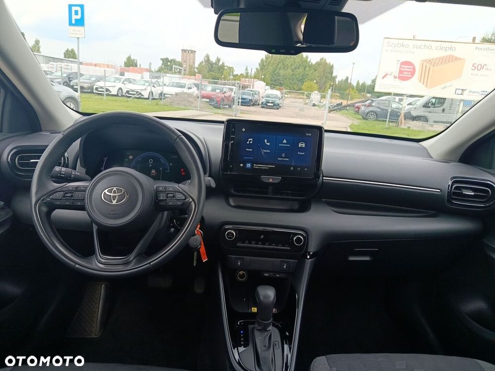 Toyota Yaris Hybrid 1.5 Style - 11