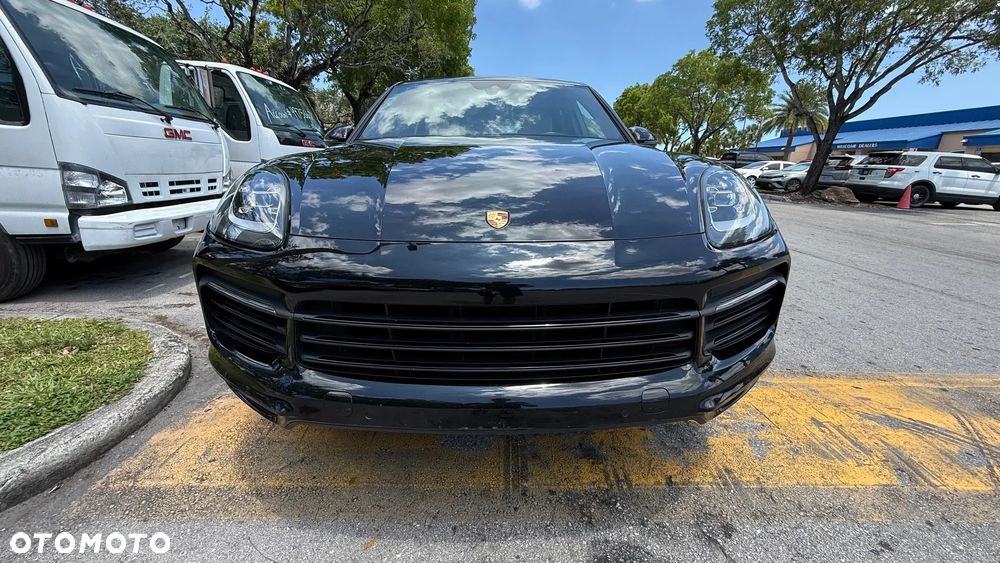 Porsche Cayenne Tiptronic S - 2