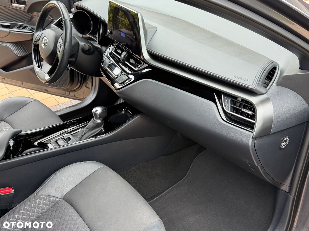 Toyota C-HR 1.8 Hybrid Style - 25