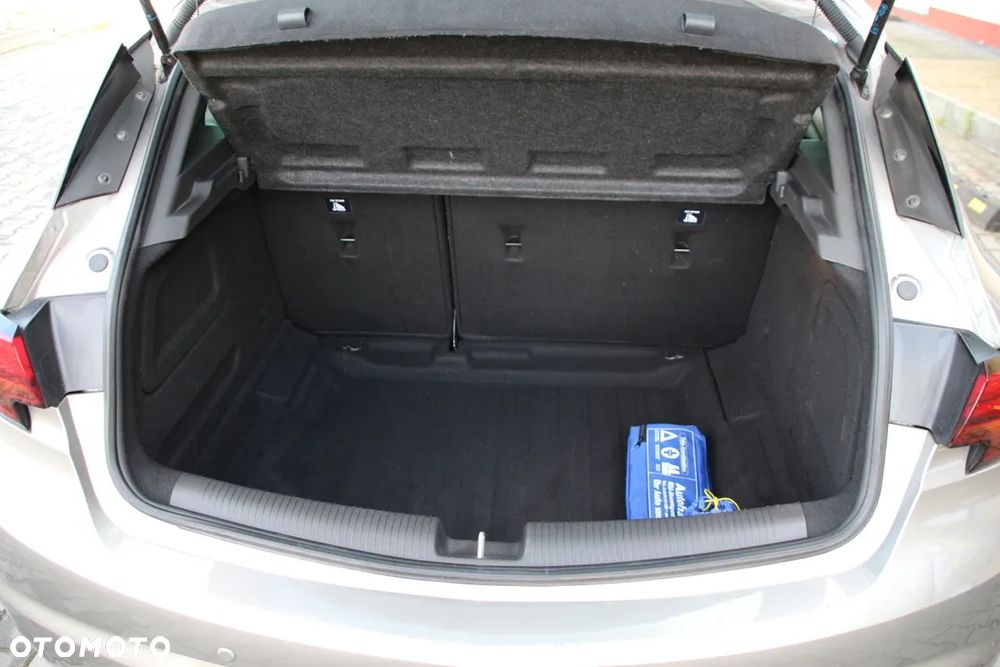 Opel Astra 1.4 Turbo Business - 30