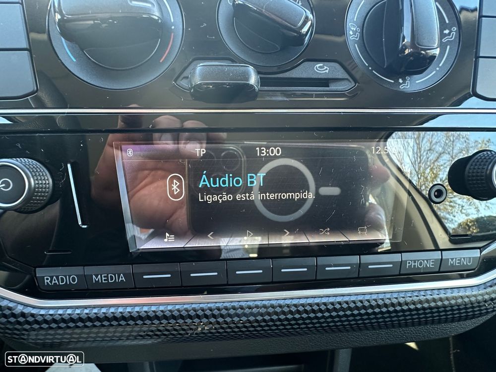 VW Up! 1.0 Move - 19