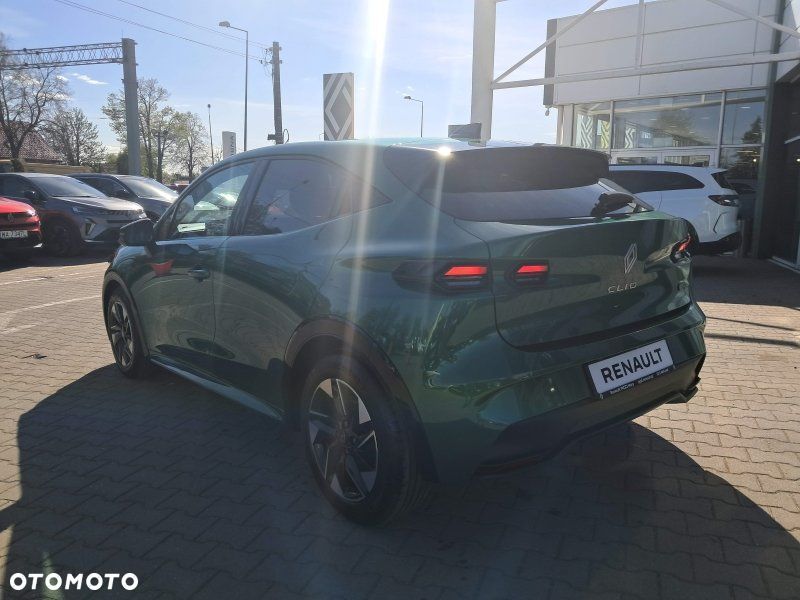 Renault Clio - 7