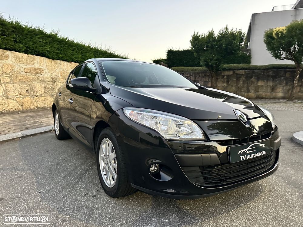 Renault Mégane 1.5 dCi Dynamique S - 12
