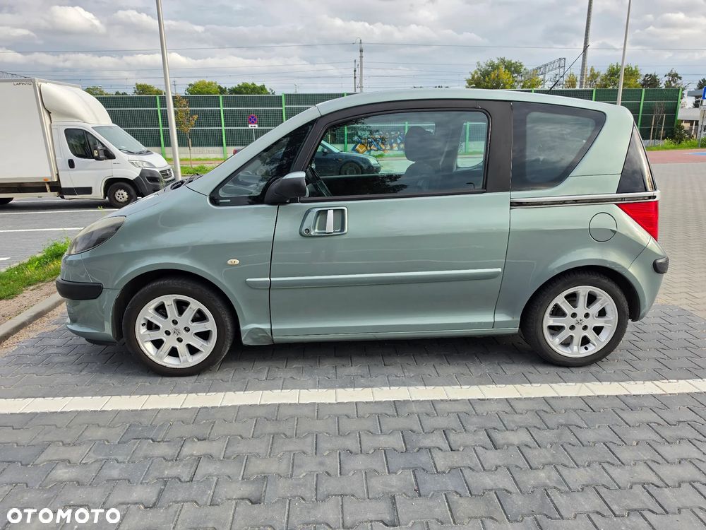 Peugeot 1007 1.4 HDI Trendy - 20