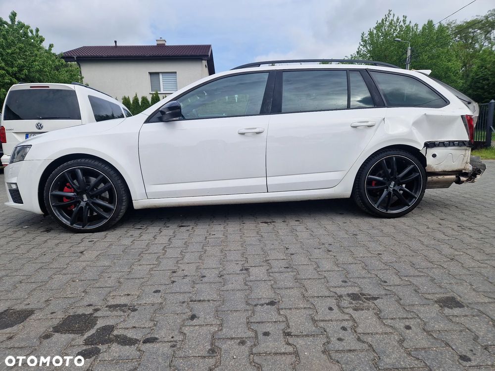 Skoda Octavia 2.0 TSI (Green tec) RS - 4