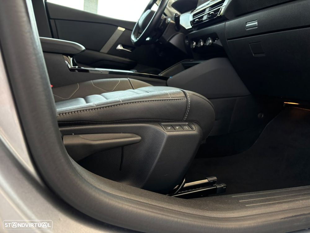 Citroën C4 1.2 PureTech Shine Pack EAT8 - 30