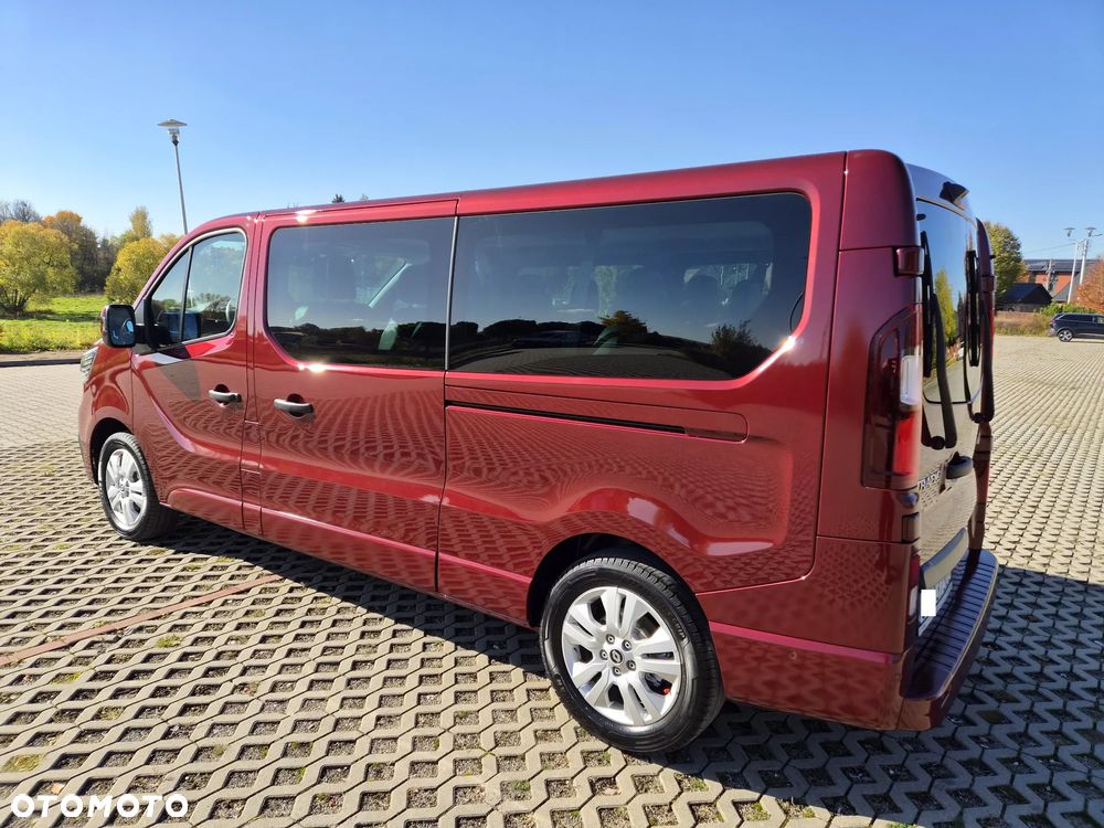 Renault Trafic - 12
