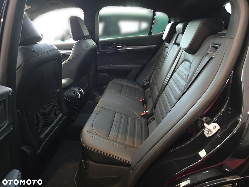 Alfa Romeo Stelvio 2.0 Turbo Veloce Q4 - 7