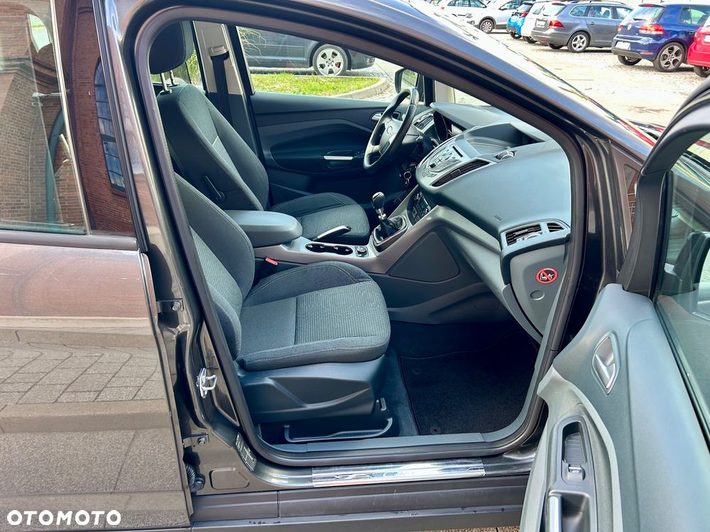 Ford C-MAX - 22