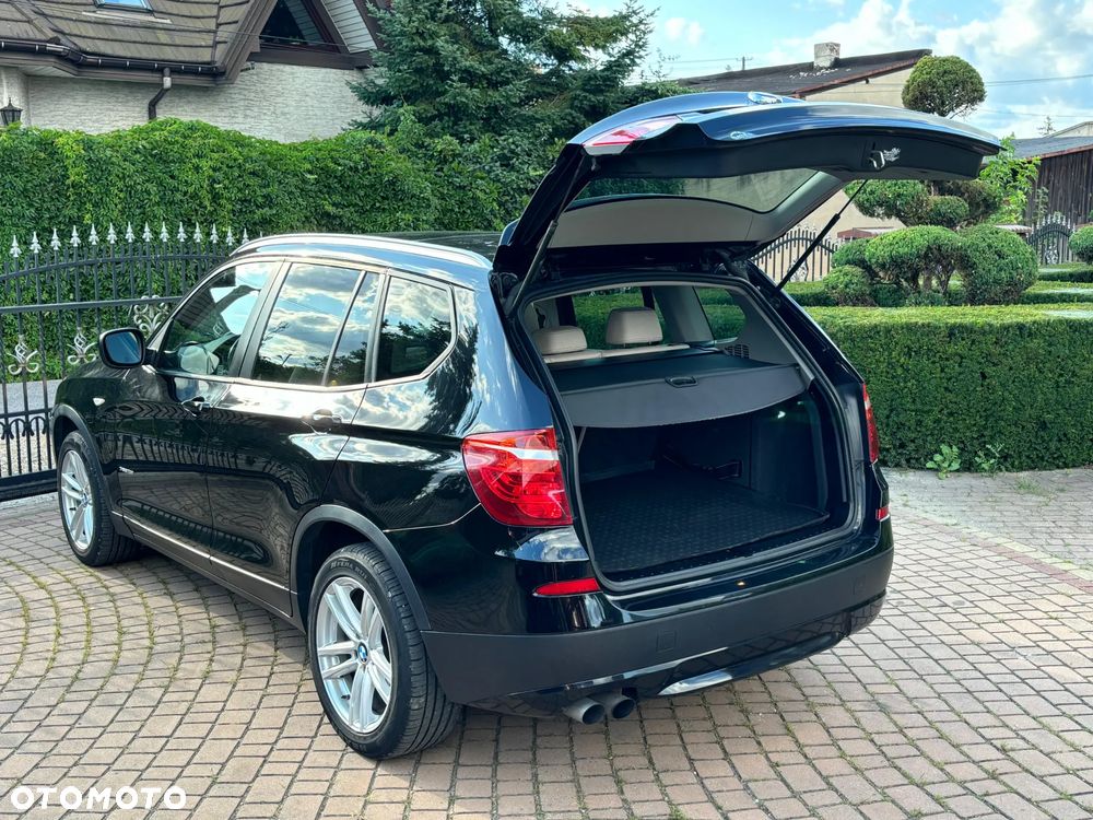 BMW X3 28i xDrive - 9