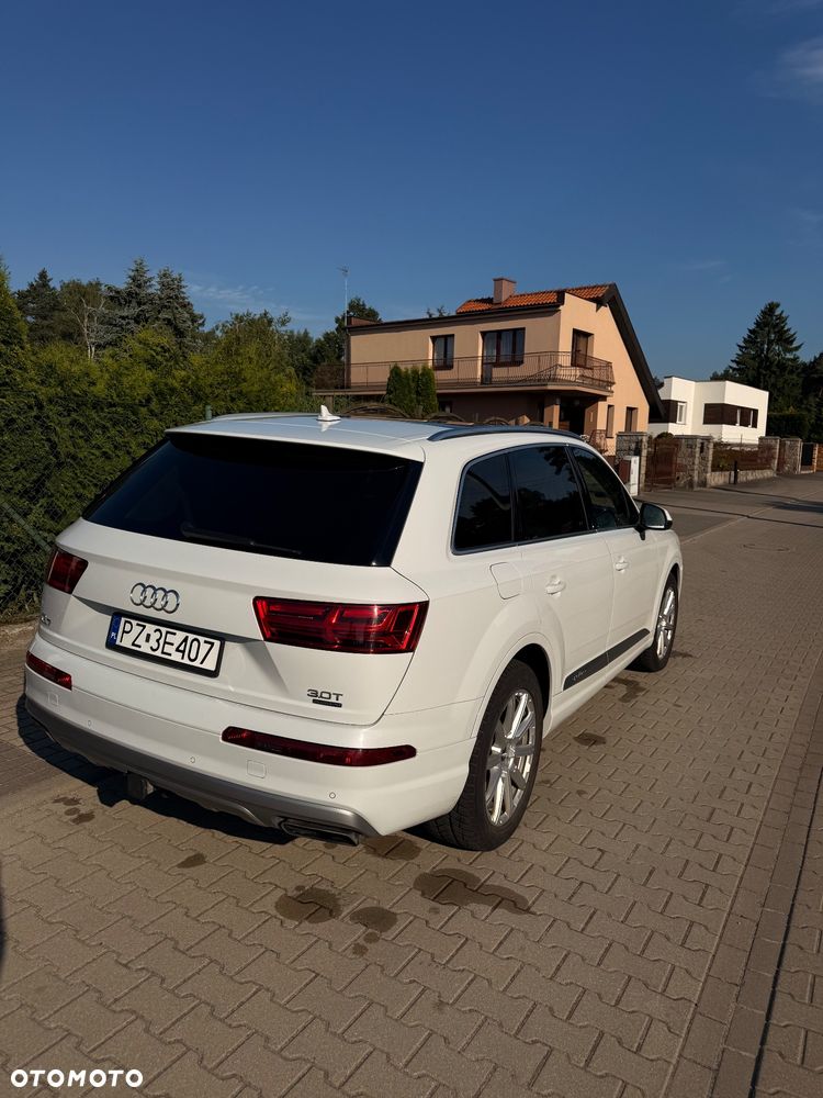 Audi Q7 55 TFSI mHEV Quattro S Line Tiptr - 8