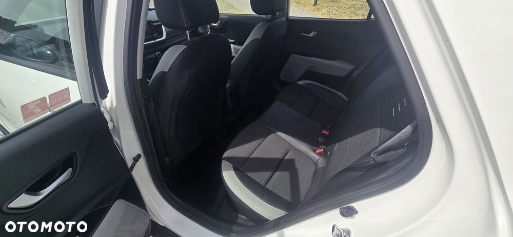Kia Stonic 1.0 T-GDI L - 13